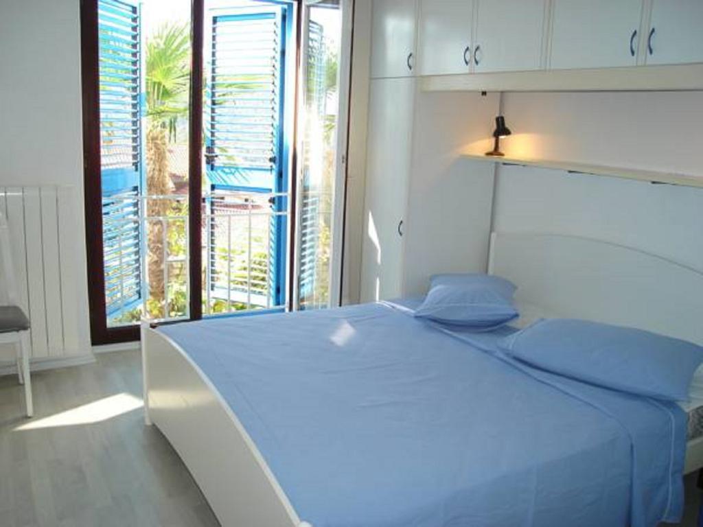 Apartments Mare Losinjska 16 Rabac Zimmer foto