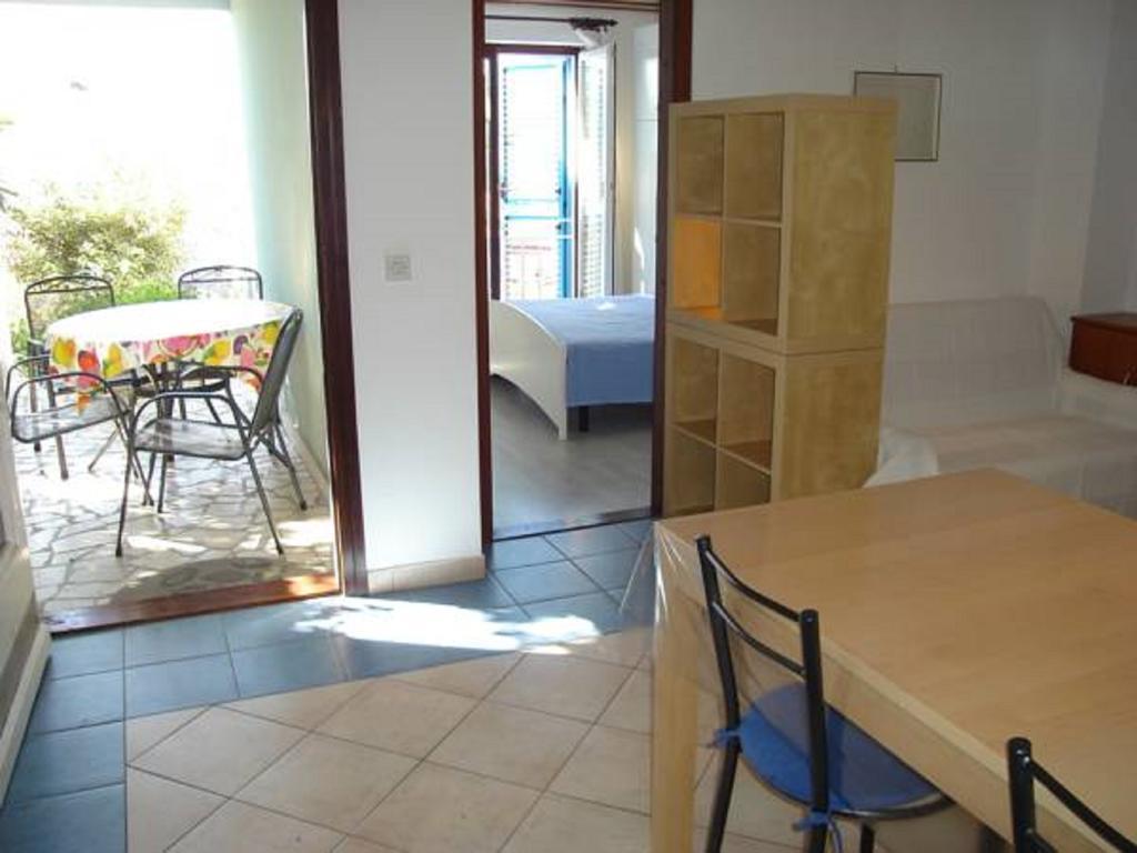 Apartments Mare Losinjska 16 Rabac Zimmer foto